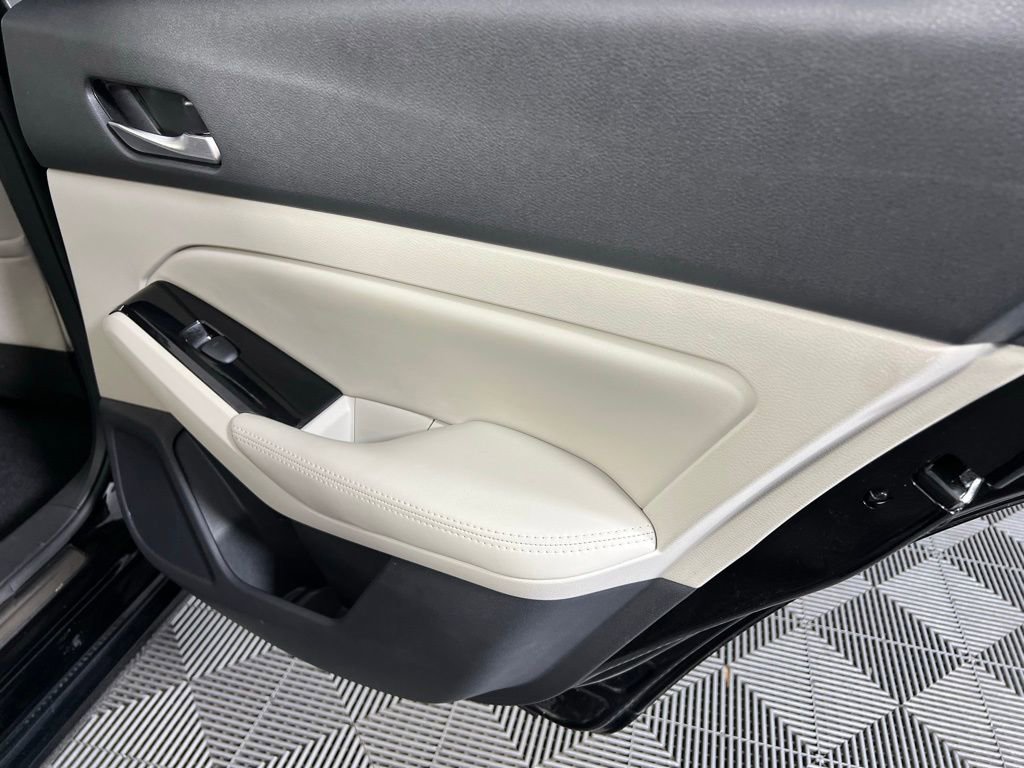 Used 2023 Nissan Altima 2.5 SL image 33