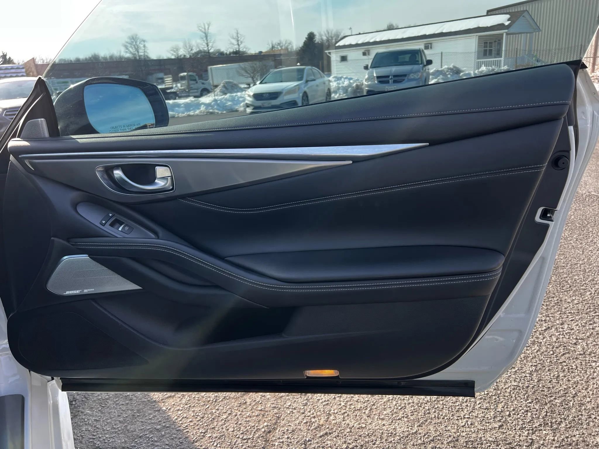 Used 2019 INFINITI Q60 3.0t Luxe w/ Essential Package image 13