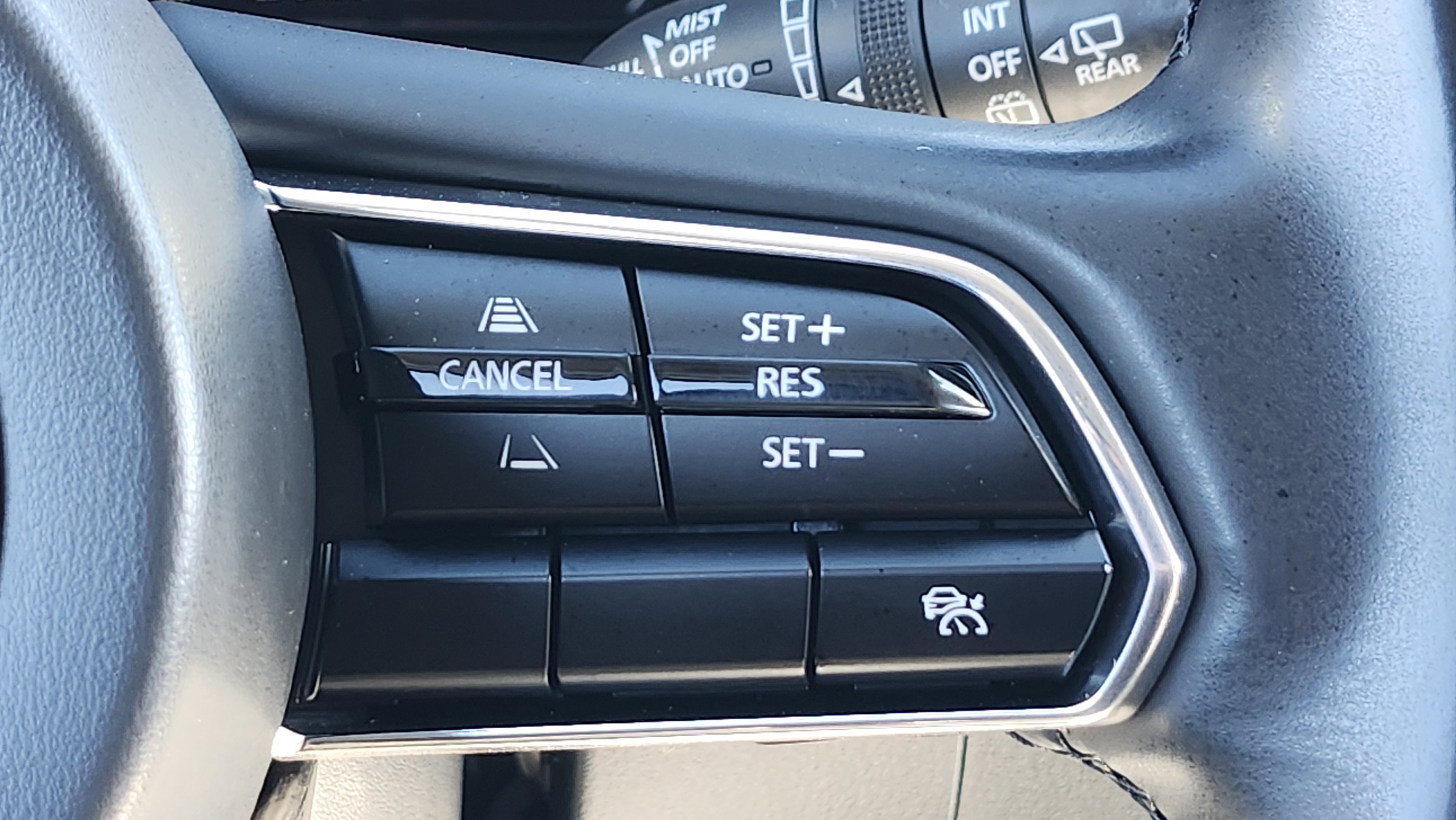 Used 2024 MAZDA CX-90 Plug-In Hybrid w/ Preferred image 35