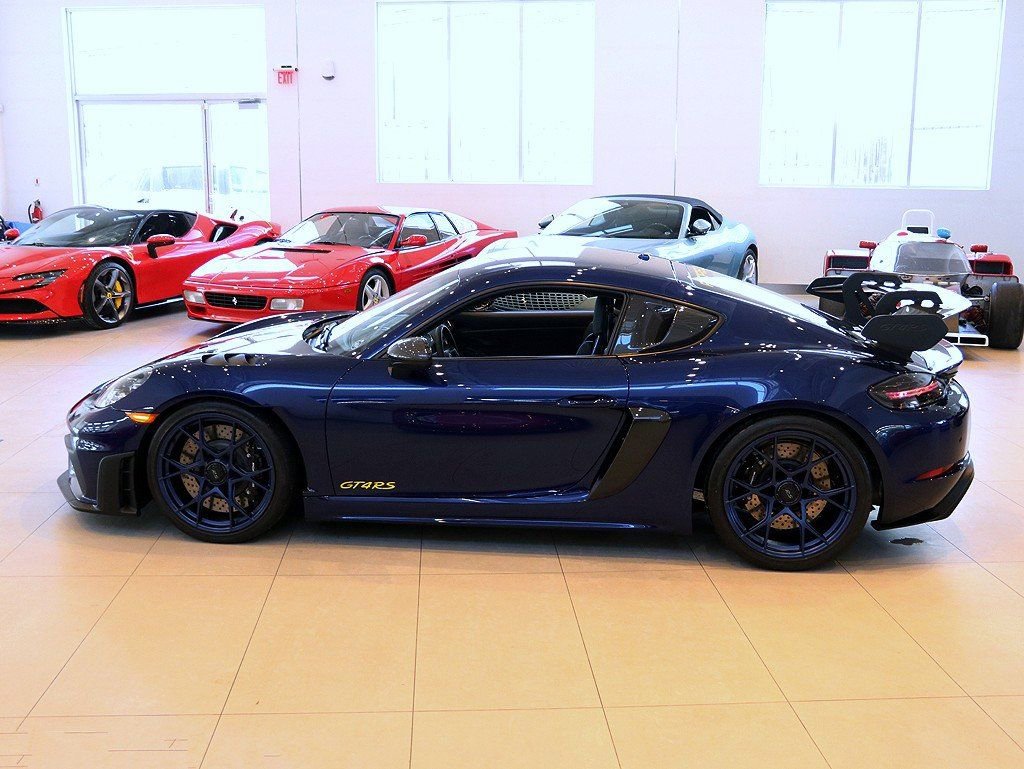 Used 2024 Porsche 718 Cayman GT4 RS RWD image 3