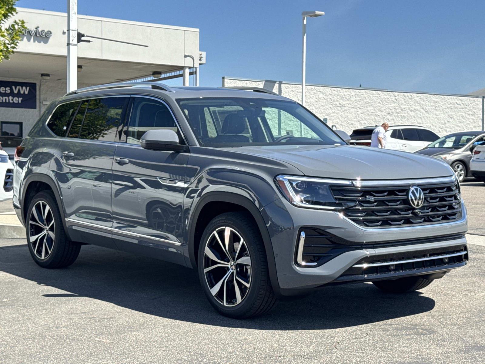 New 2026 Volkswagen Atlas SEL Premium R-Line image 7