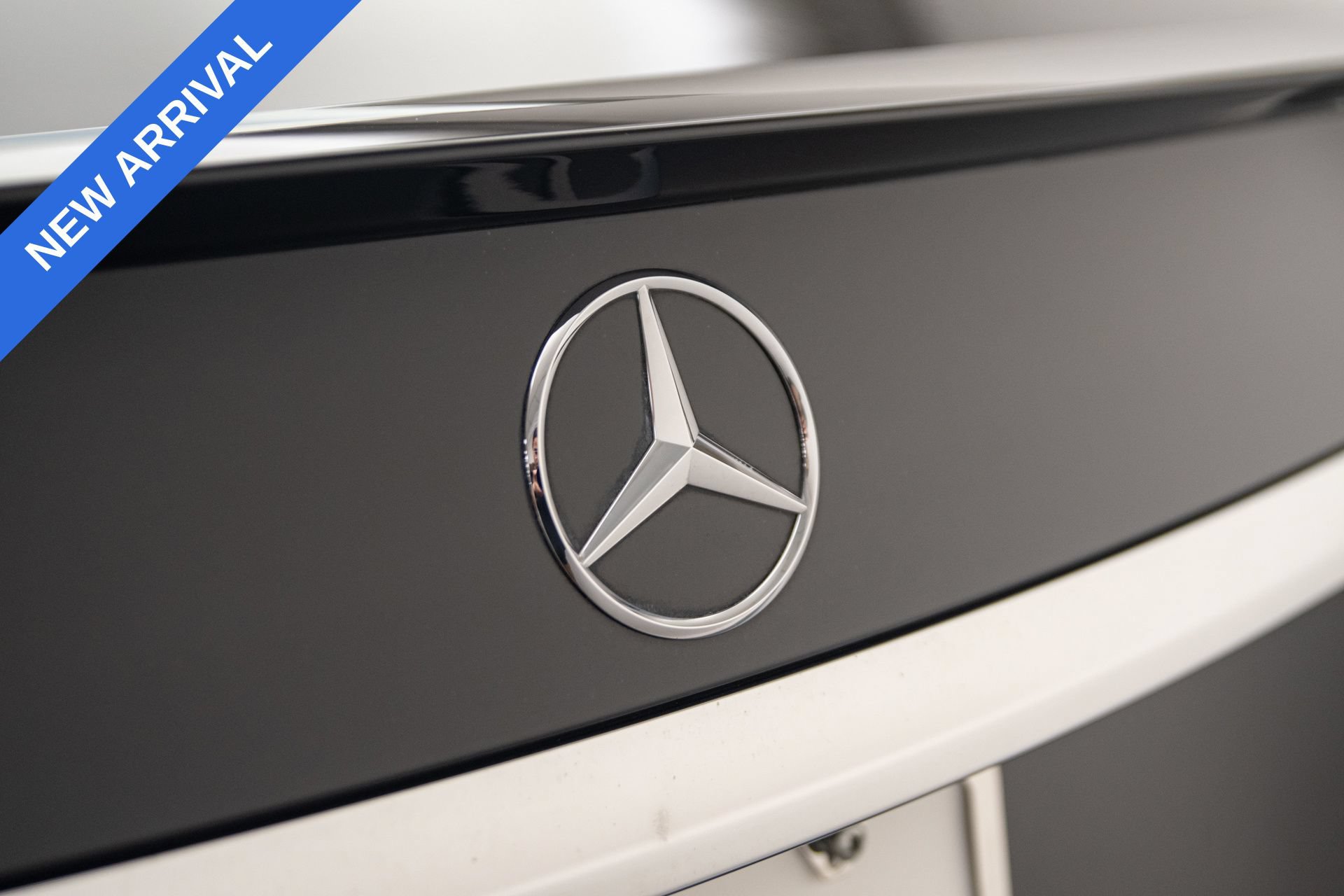 Used 2023 Mercedes-Benz S 500 4MATIC image 38