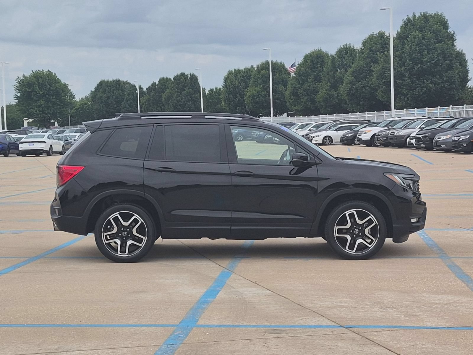 Certified 2023 Honda Passport Elite image 5