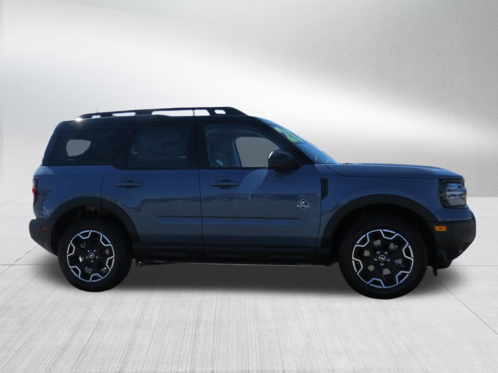 New 2026 Ford Bronco Sport Outer Banks w/ Outer Banks Tech Package+ AWD/4WD image 2