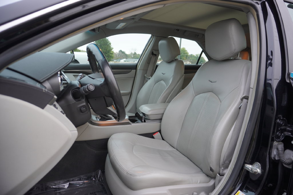 Used 2010 Cadillac CTS Premium AWD/4WD image 21