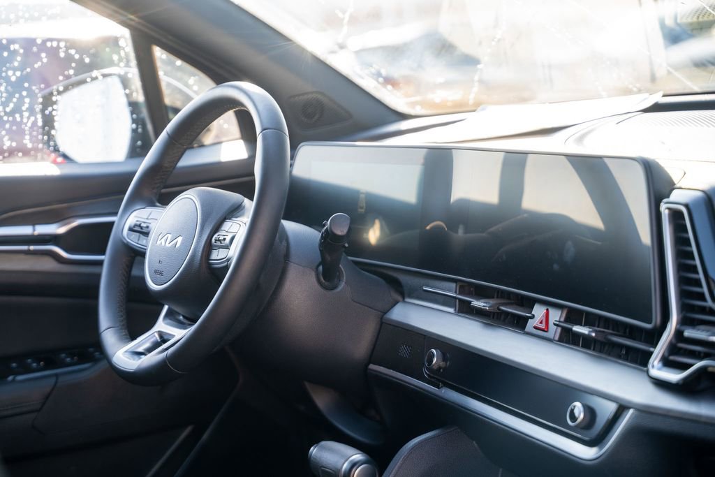 Used 2024 Kia Sportage X-Line image 11