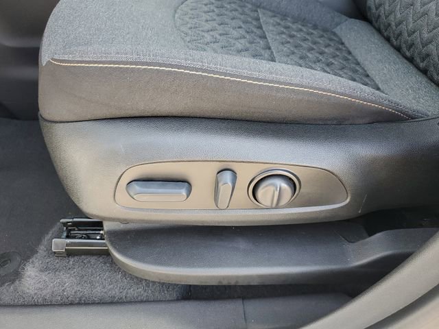 Used 2024 Chevrolet Equinox LT image 17