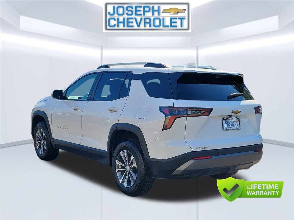 Used 2025 Chevrolet Equinox LT w/ Convenience Package II FWD image 5