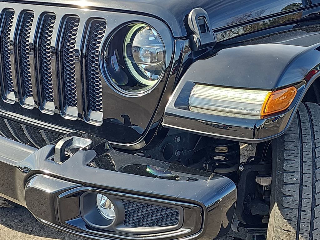 Used 2023 Jeep Wrangler Altitude image 36