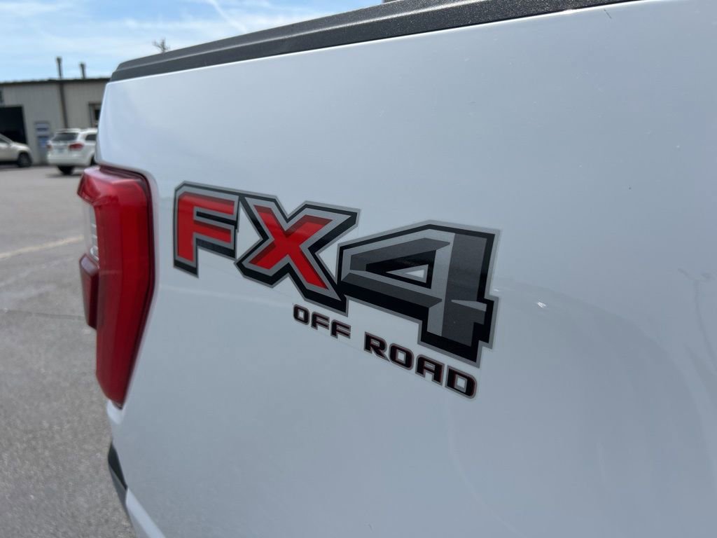 Used 2022 Ford F150 Lariat w/ Trailer Tow Package AWD/4WD image 31