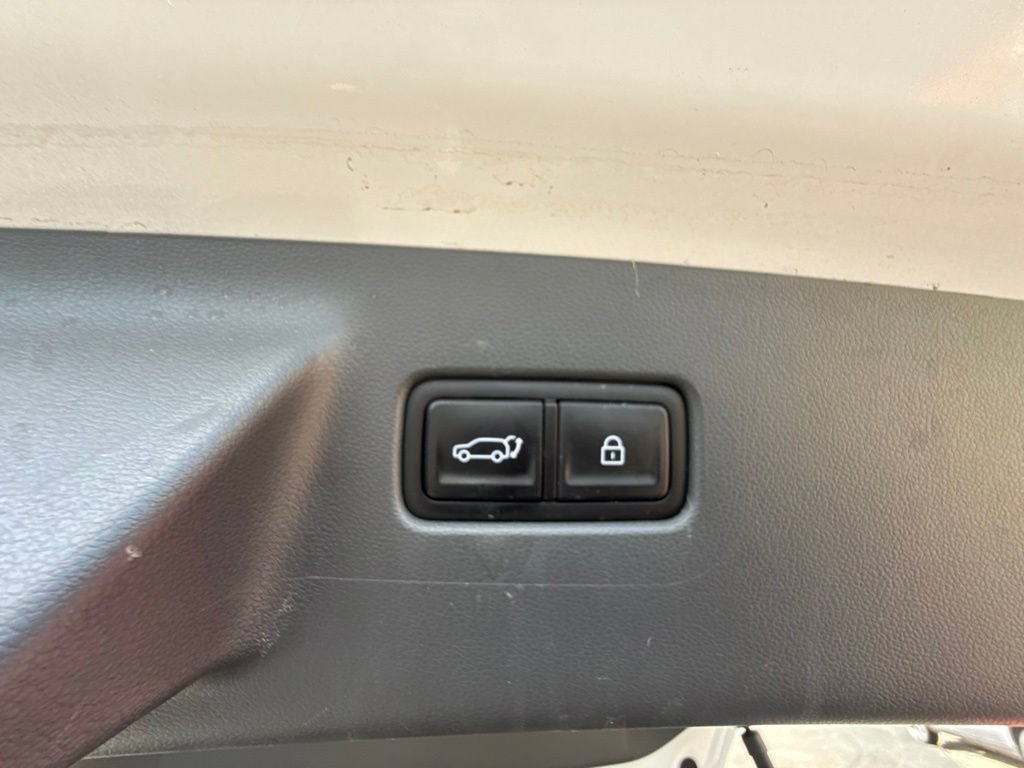 Used 2024 Hyundai Santa Fe Limited AWD/4WD image 21