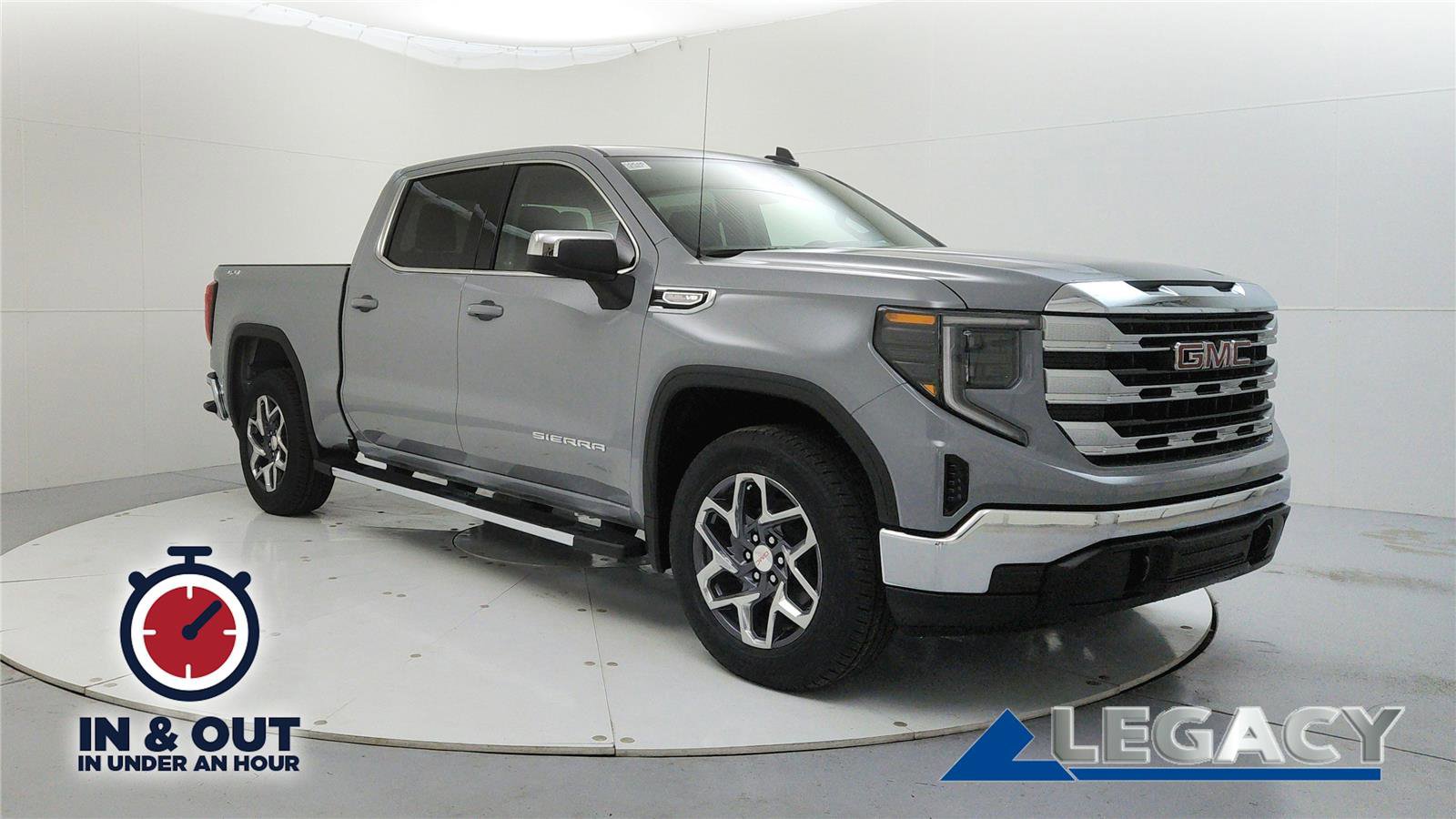 Used 2025 GMC Sierra 1500 SLE image 1