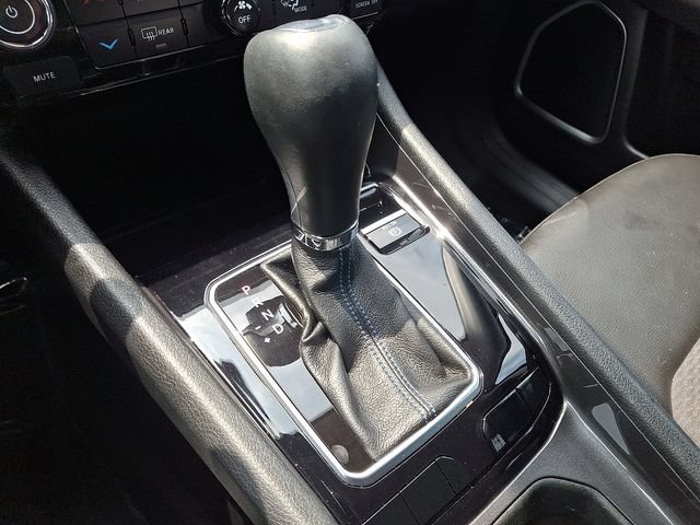 Used 2022 Jeep Compass Latitude FWD image 14
