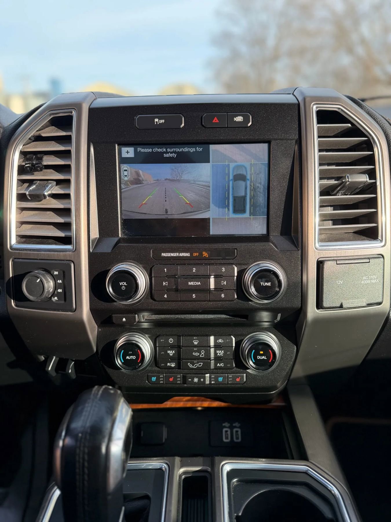 Used 2016 Ford F150 Limited image 13