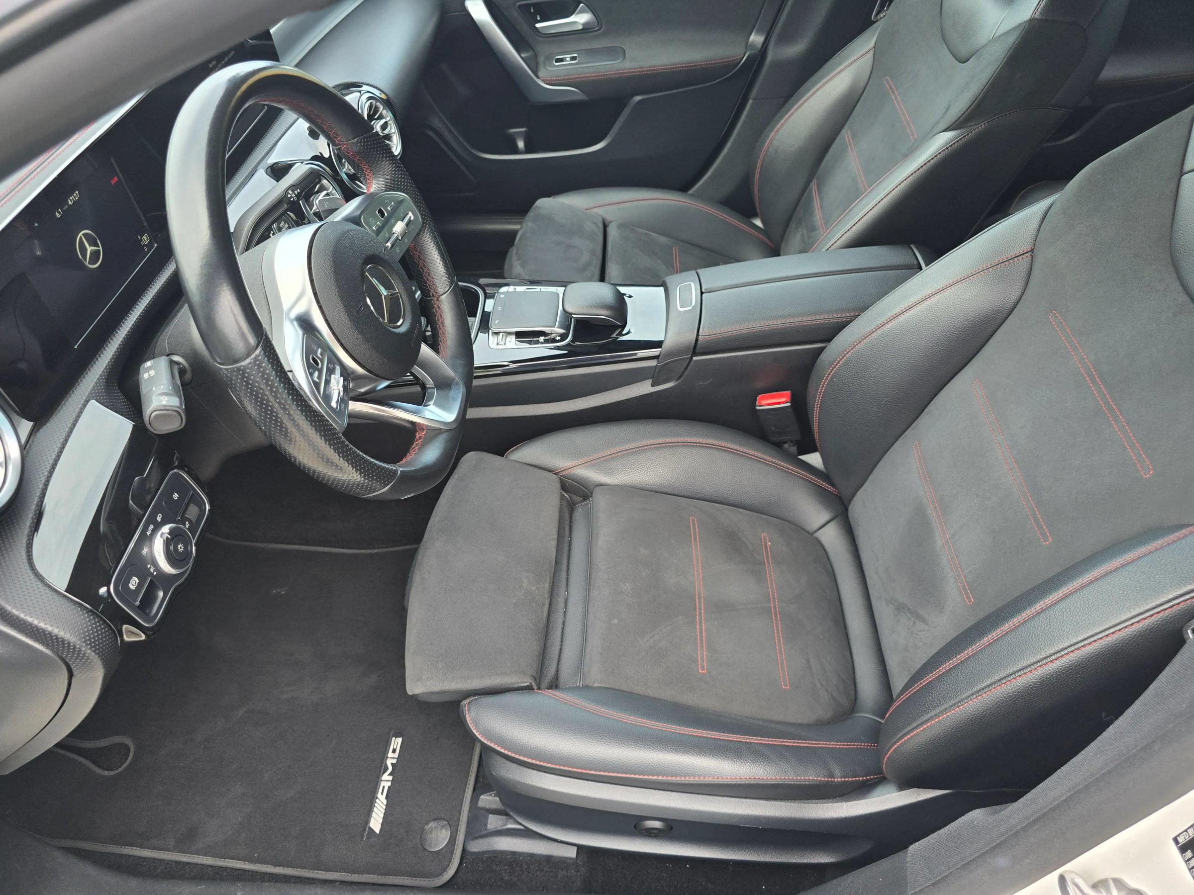 Used 2020 Mercedes-Benz CLA 250 image 14