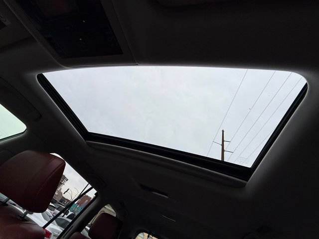 Used 2019 Lexus LX 570 4WD image 26