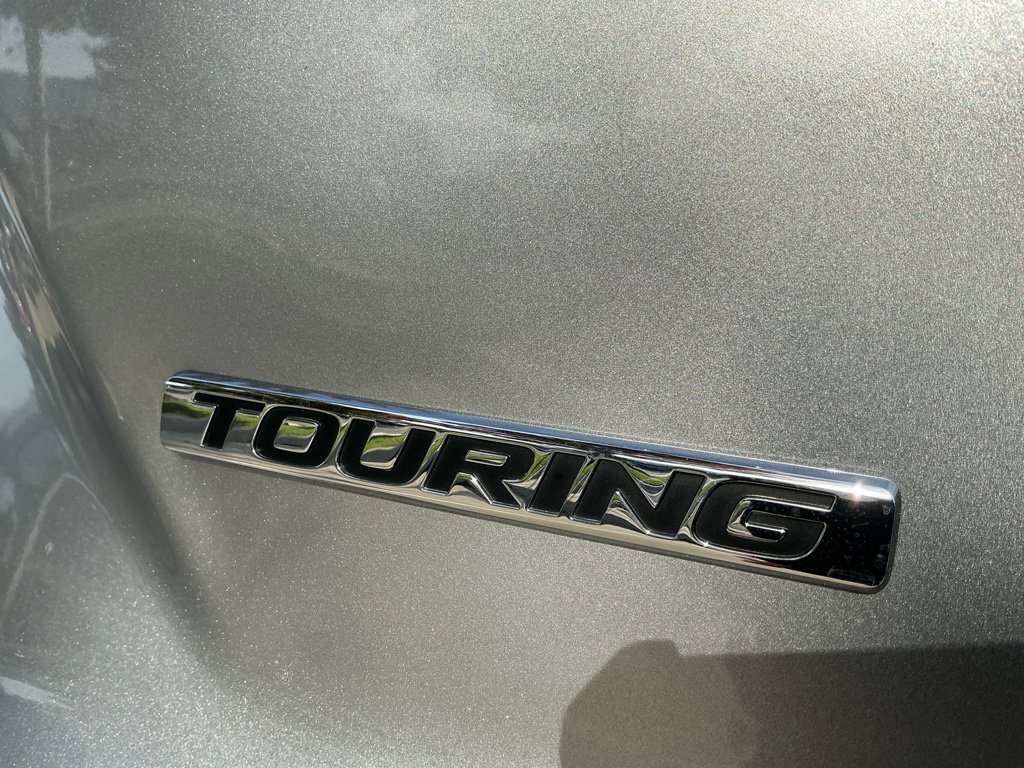 Used 2022 Honda CR-V Touring image 14