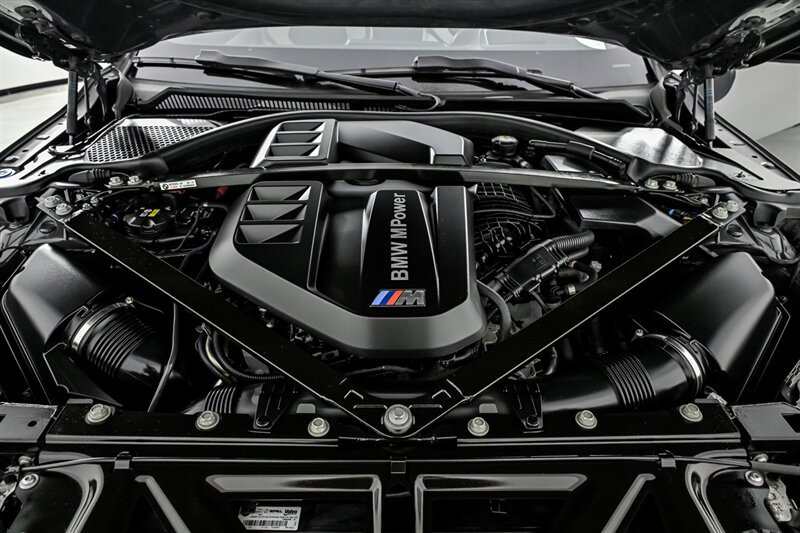 Used 2021 BMW M4 Competition w/ Executive Package RWD image 13