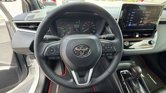 Used 2023 Toyota Corolla SE w/ SE Package image 26