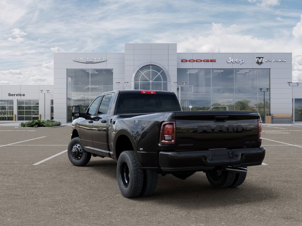 New 2026 RAM 3500 Big Horn w/ Night Edition AWD/4WD image 3