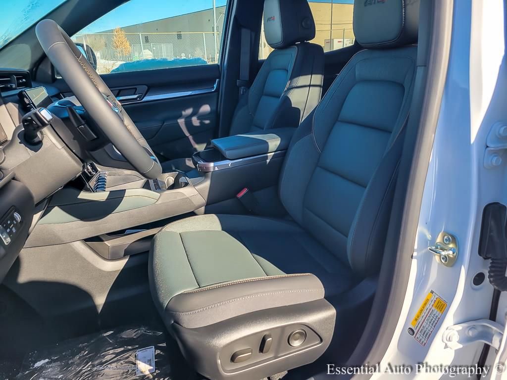 New 2026 GMC Terrain AT4 w/ Convenience Package III image 8