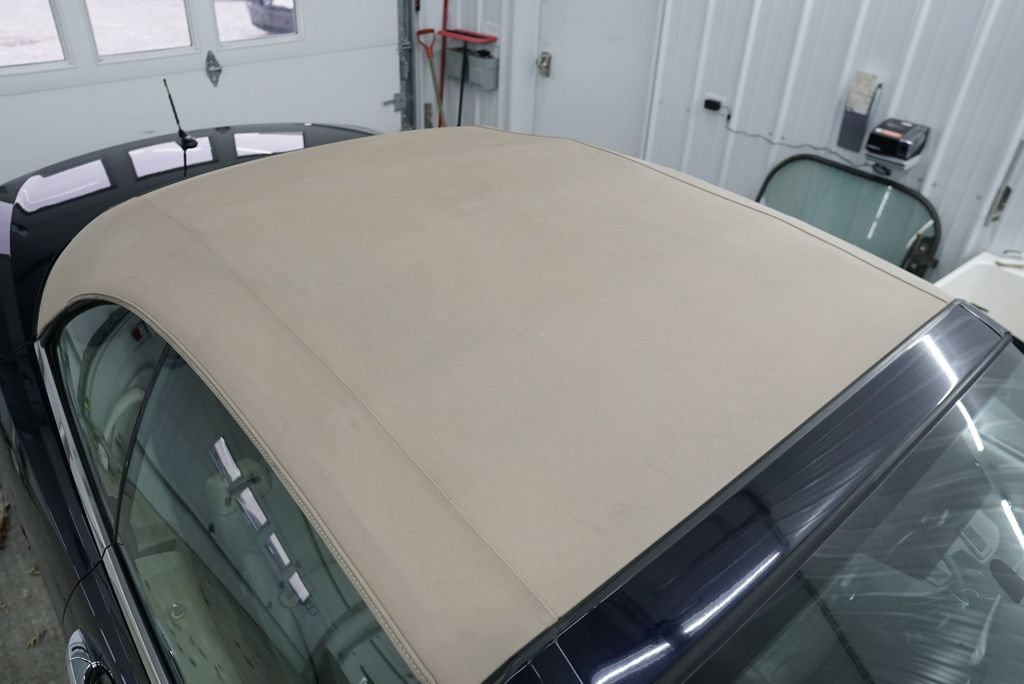 Used 2012 Chrysler 200 Limited FWD image 2