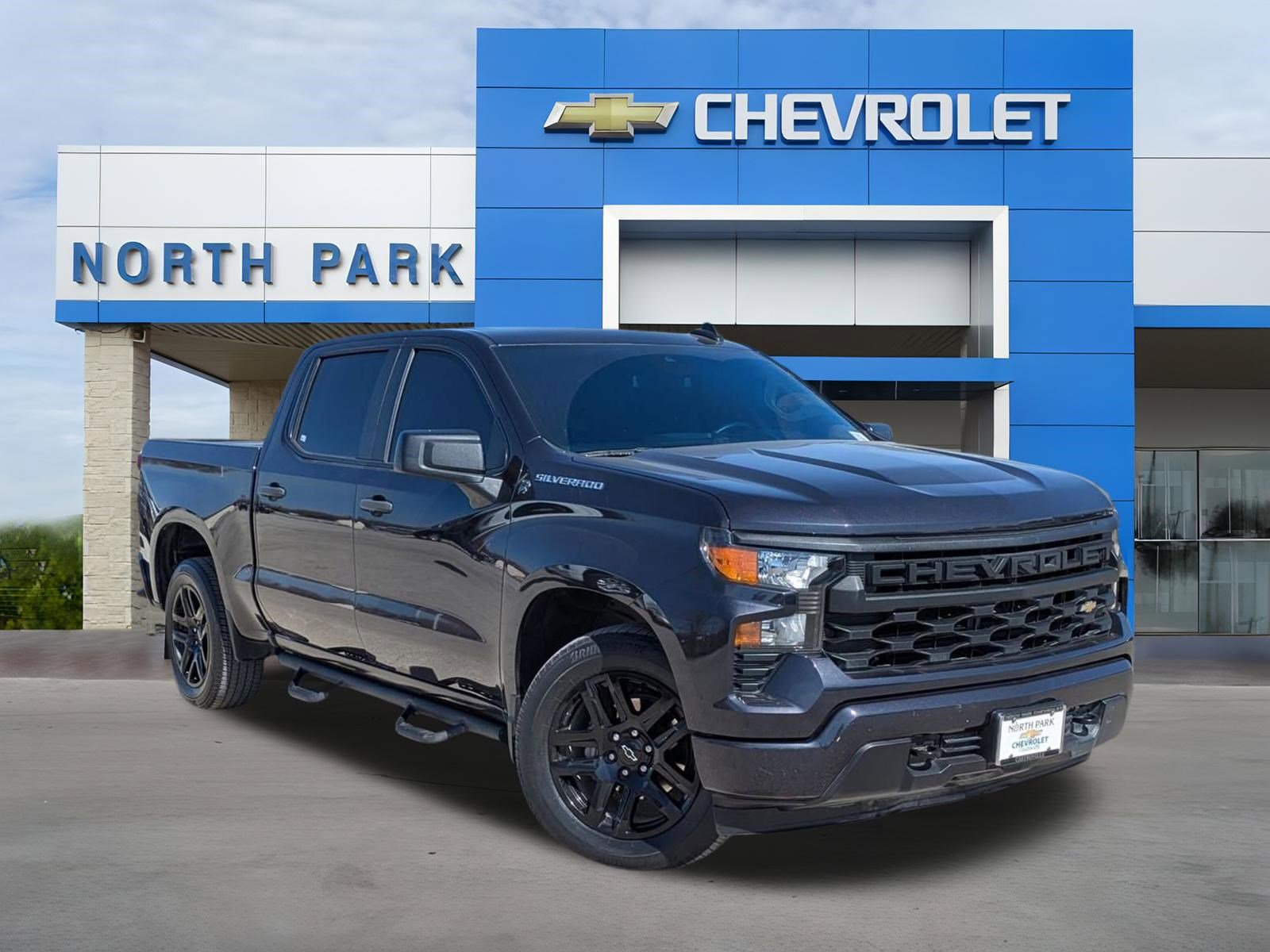 Used 2023 Chevrolet Silverado 1500 Custom