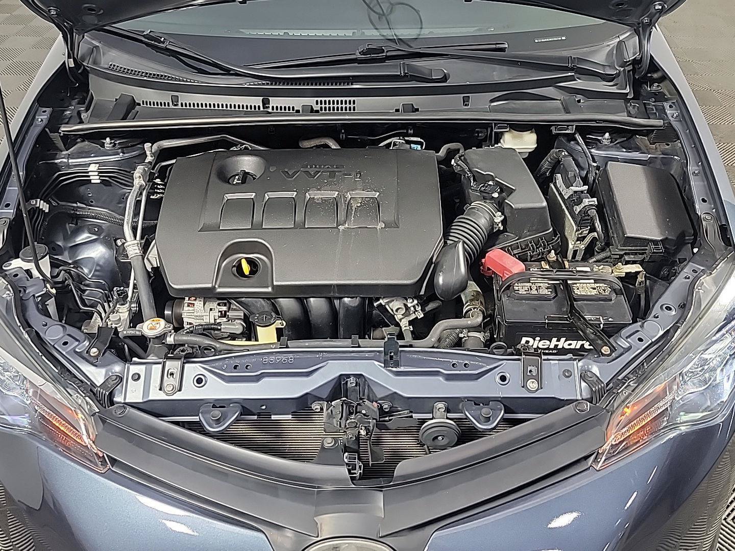 Used 2019 Toyota Corolla LE w/ Carpet Mat Package (TMS) FWD image 14