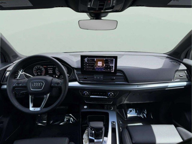 Certified 2024 Audi Q5 2.0T Premium Plus w/ Premium Plus Package AWD/4WD image 10