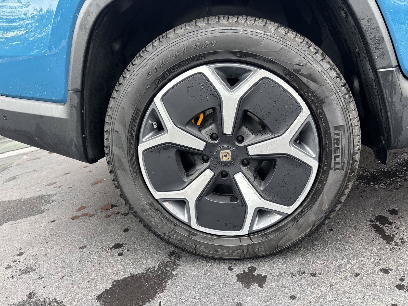 Used 2022 Rivian R1T Adventure AWD/4WD image 15