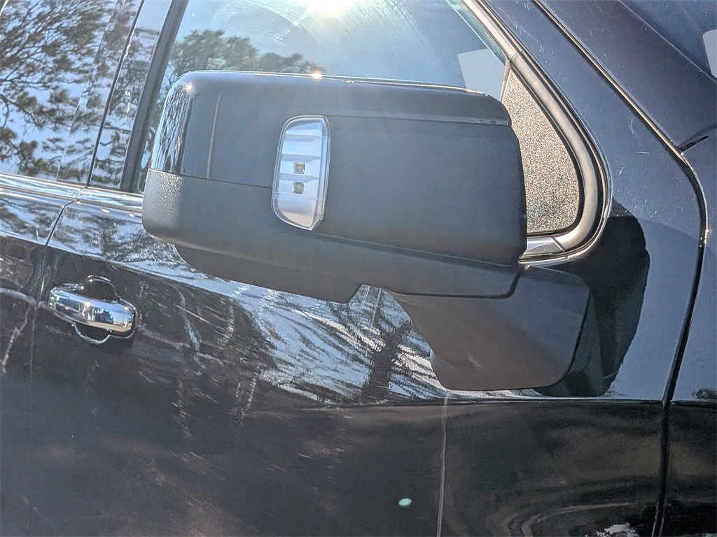 Used 2022 Chevrolet Silverado 1500 High Country w/ Z71 Off-Road Package image 9