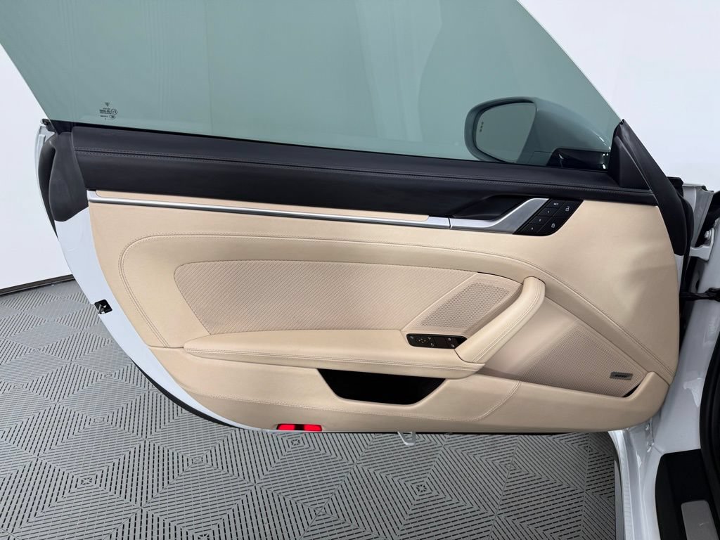 Certified 2023 Porsche 911 Targa 4S AWD/4WD image 17