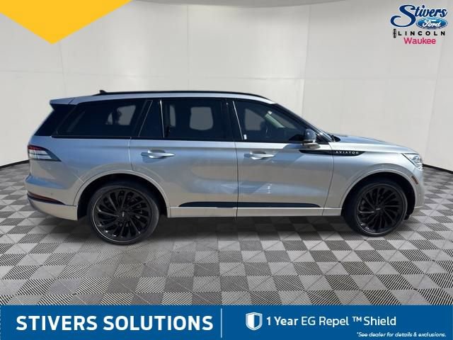 Certified 2022 Lincoln Aviator Reserve w/ Equipment Group 201A AWD/4WD image 5