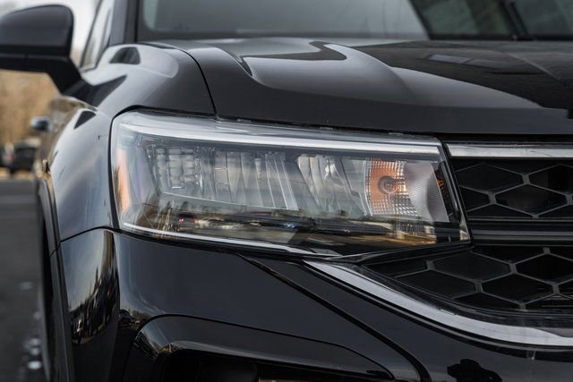 Used 2024 Volkswagen Taos S w/ MDO Package image 14