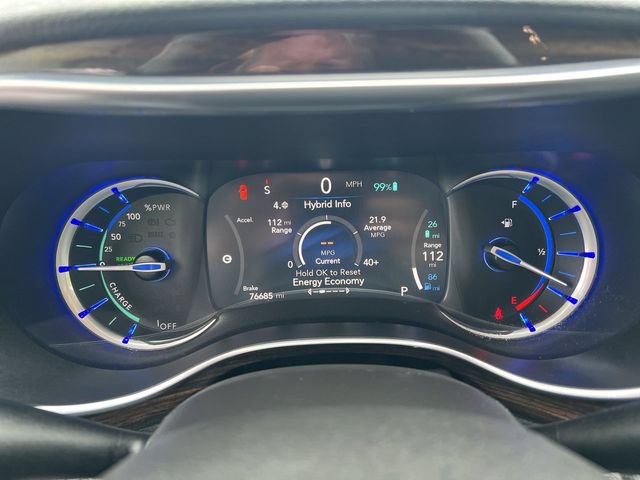 Used 2022 Chrysler Pacifica Limited FWD image 31