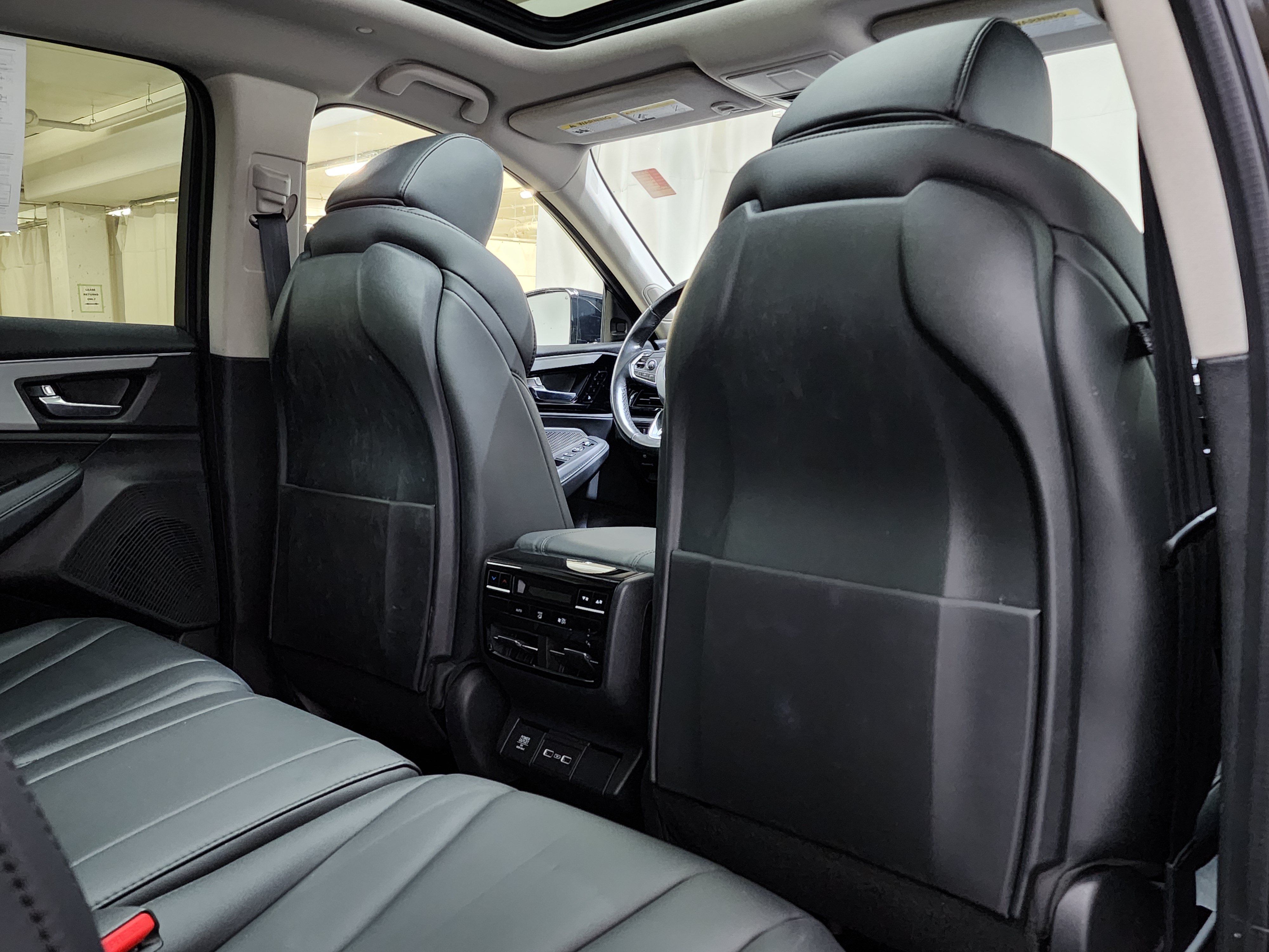 Used 2024 Acura MDX SH-AWD image 21