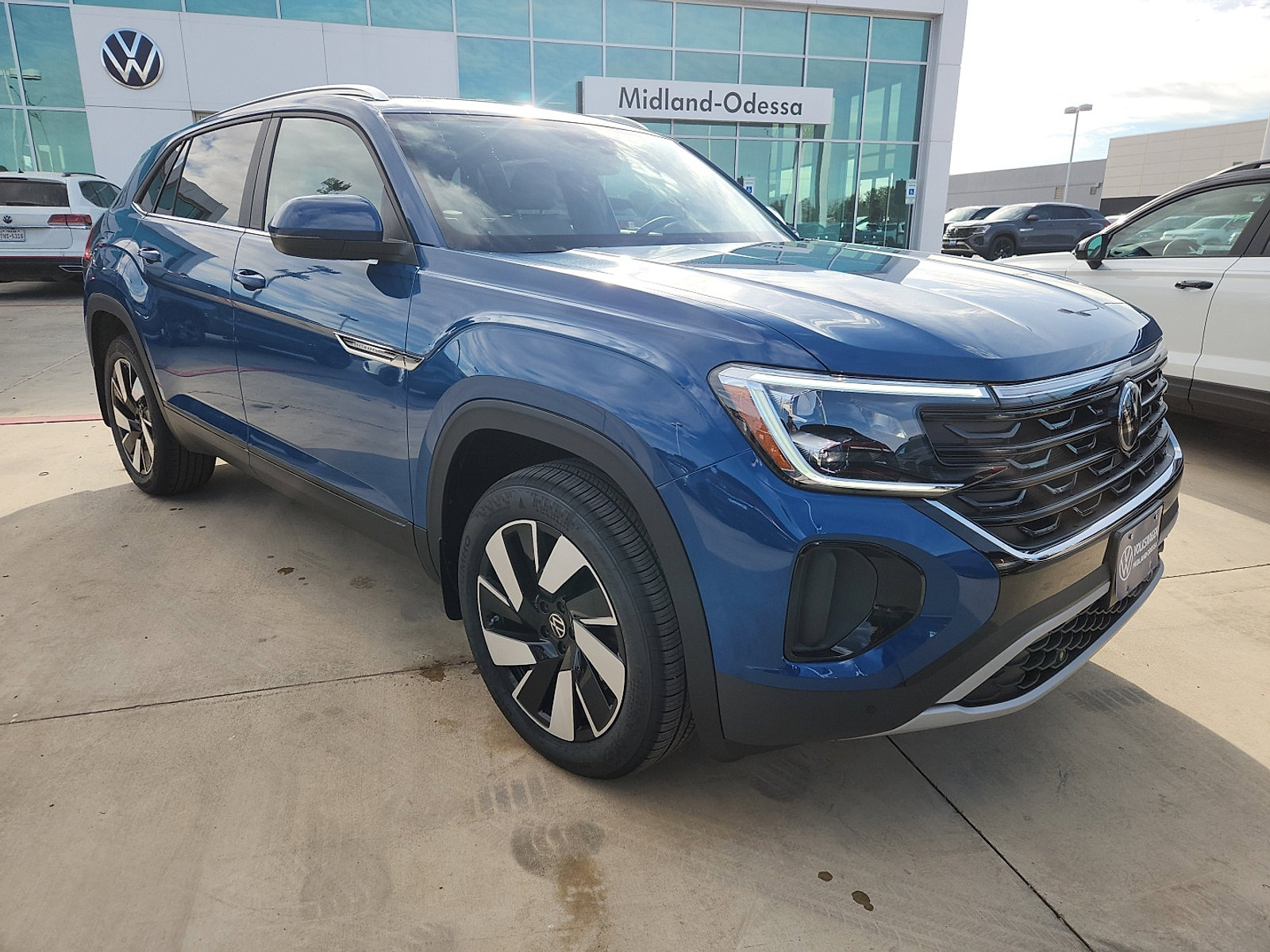 New 2026 Volkswagen Atlas Cross Sport SE