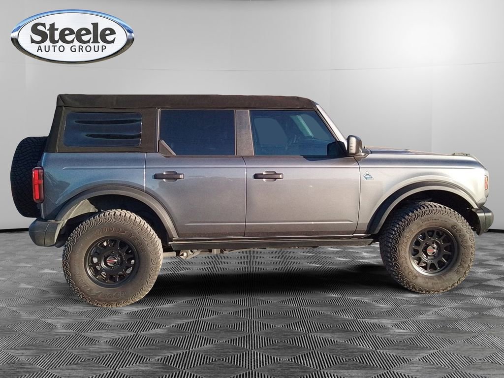 Used 2024 Ford Bronco Black Diamond image 6