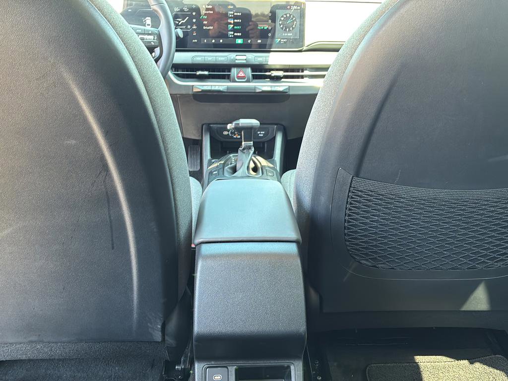 Certified 2025 Kia K4 EX FWD image 26