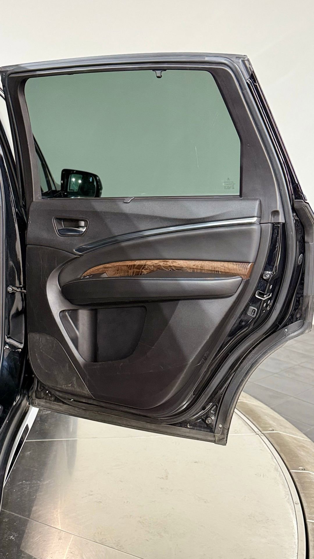 Used 2017 Acura MDX SH-AWD w/ Advance Package image 67