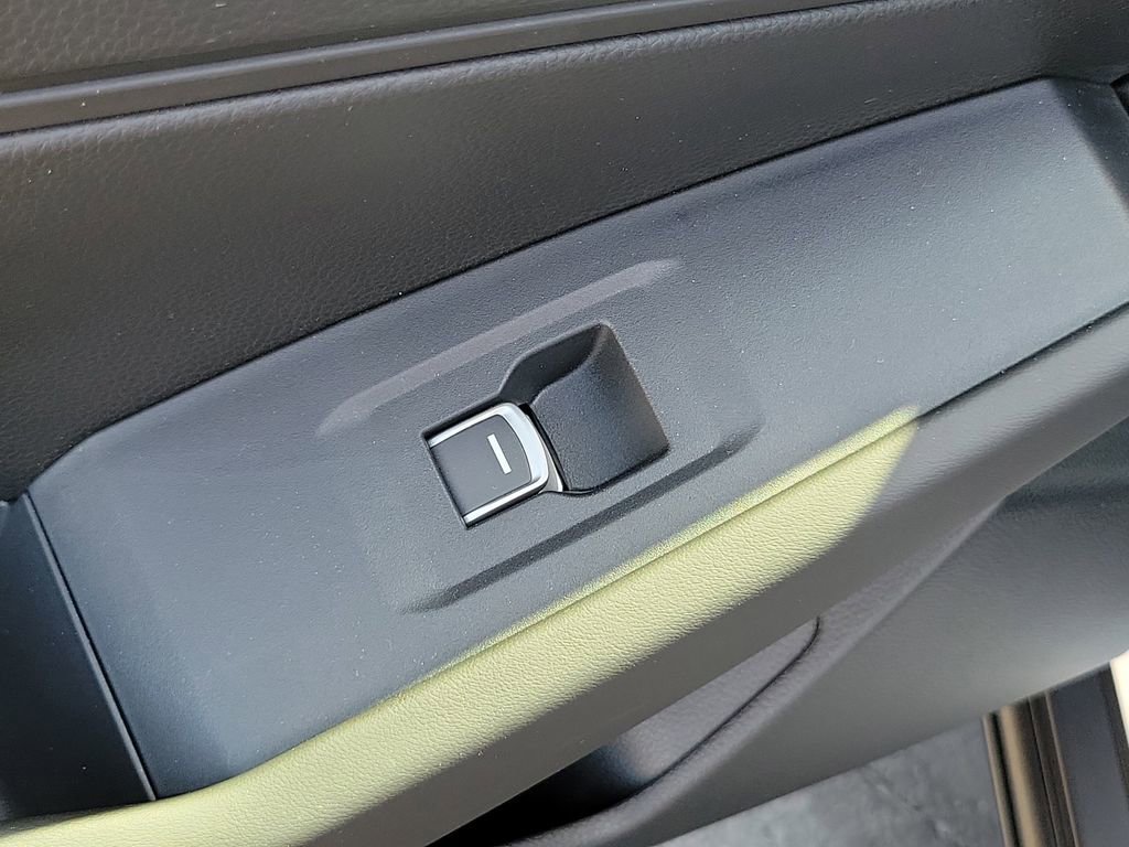 Certified 2023 Honda Accord EX image 14