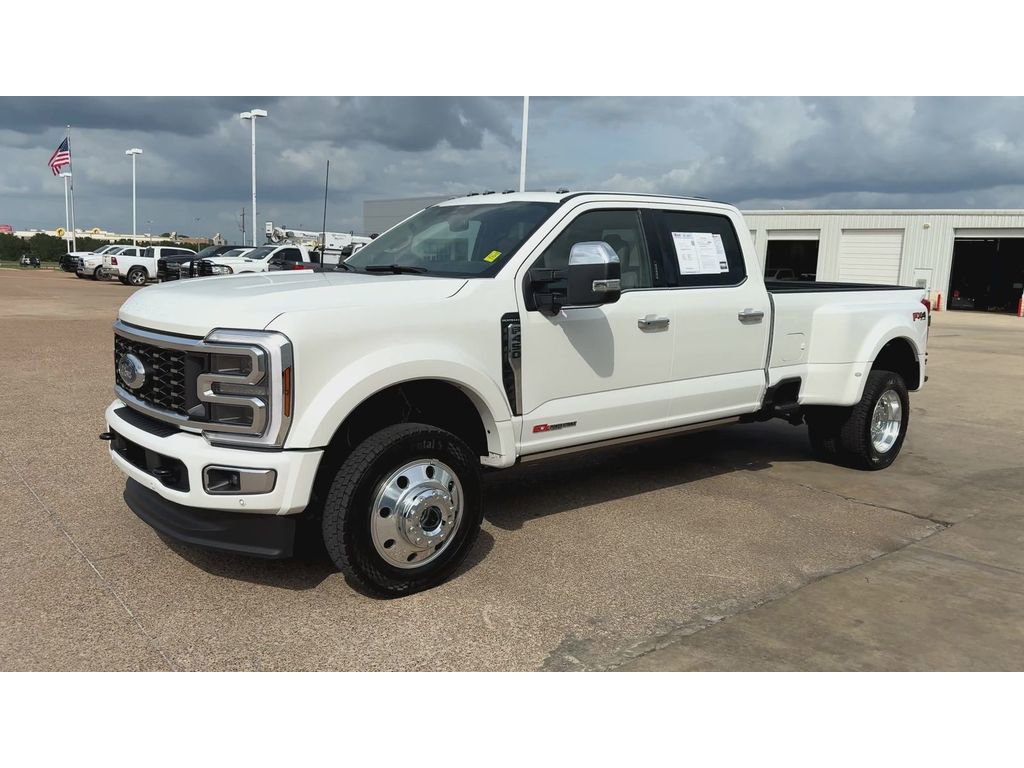 Used 2026 Ford F450 Platinum w/ Platinum Plus Package image 4