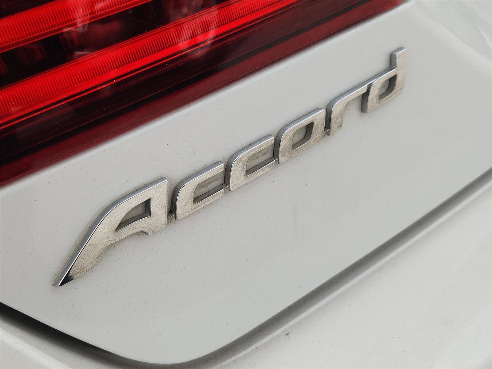 Used 2017 Honda Accord LX image 28