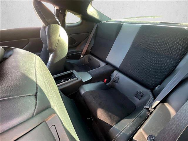Used 2022 Toyota GR86 Premium w/ ALL Weather Mat Package (TMS) RWD image 23