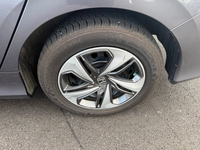 Used 2019 Honda Civic LX image 16