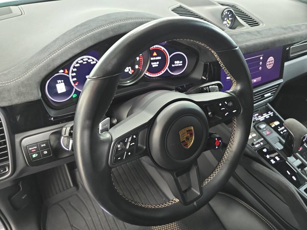 Certified 2023 Porsche Cayenne Turbo GT AWD/4WD image 4
