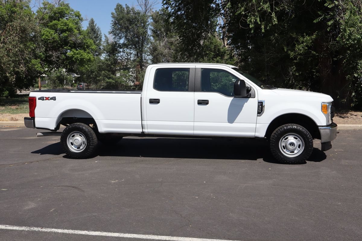 Used 2019 Ford F350 XL AWD/4WD image 3