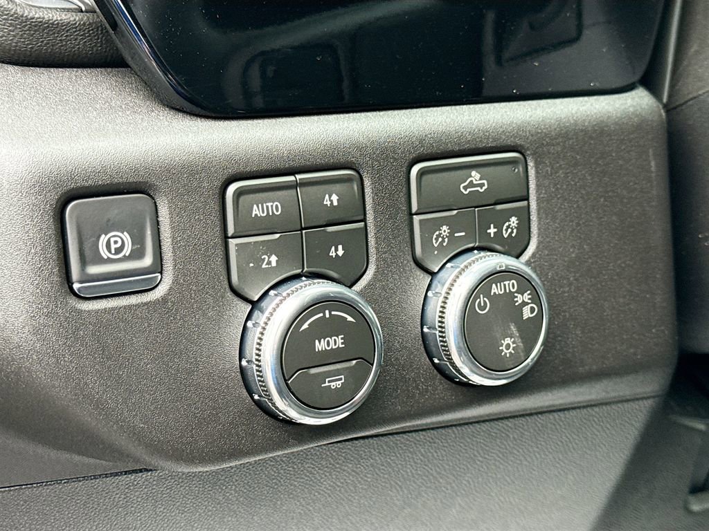 New 2026 GMC Sierra 1500 SLE image 10