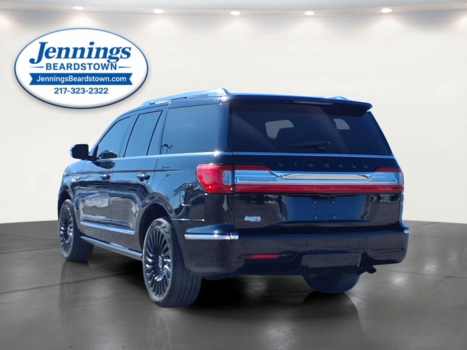 Used 2021 Lincoln Navigator Black Label AWD/4WD image 2