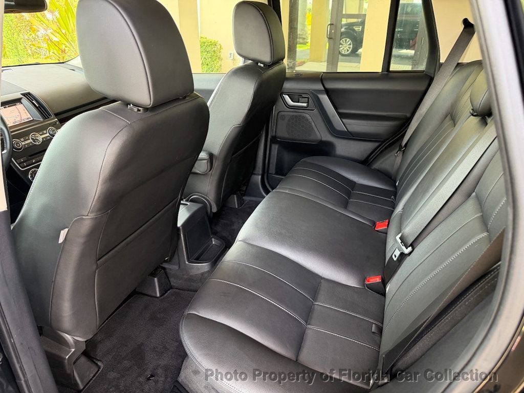 Used 2014 Land Rover LR2 AWD/4WD image 31
